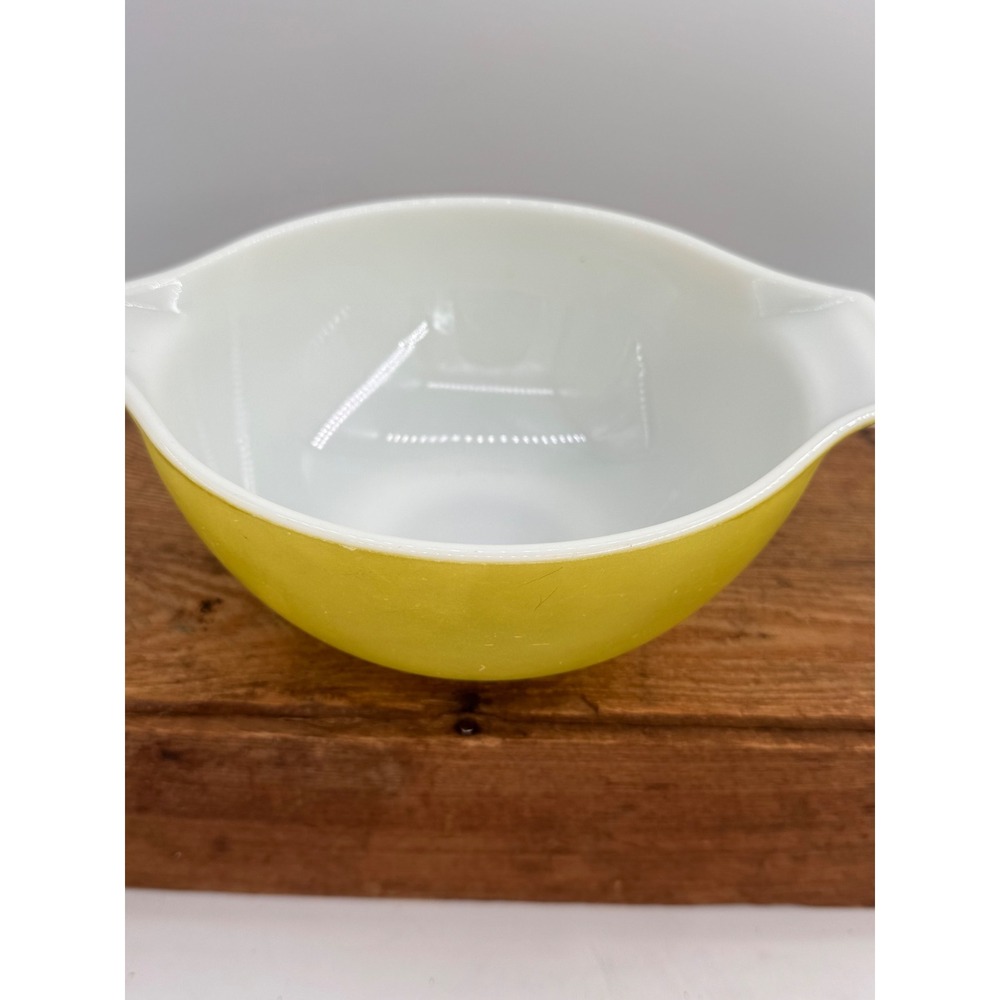 Vintage Pyrex Cinderella Primary‎ Colors Nesting Bowls Set 442 441 2 Piece Lot - Picture 6 of 16